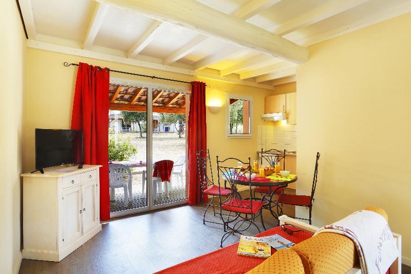 Residence Nemea Les Portes Des Cevennes Sauve Ngoại thất bức ảnh